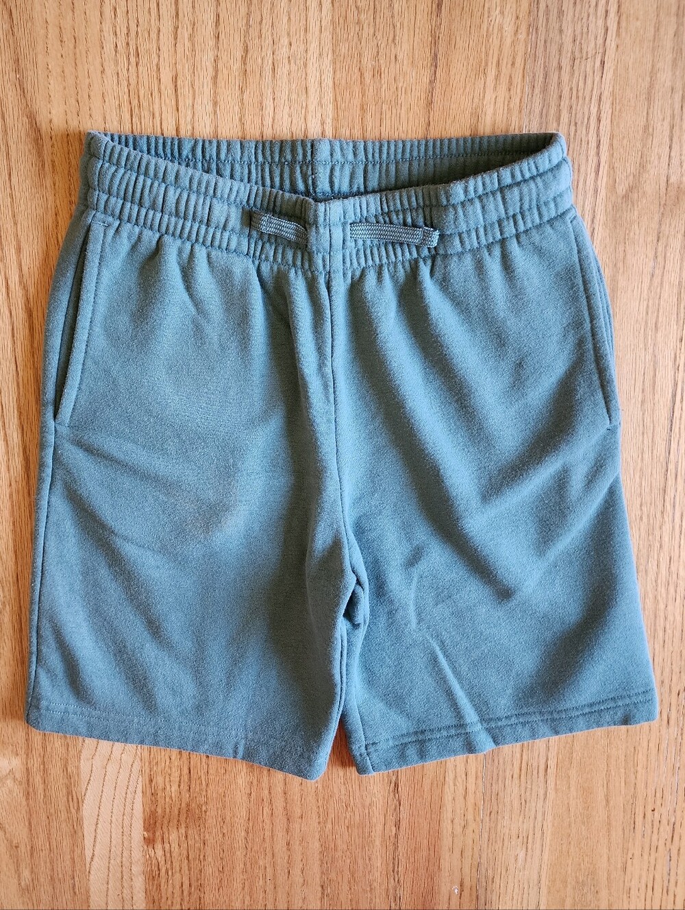 Tek Gear Boy's Solid Green Ultrasoft Fleece Loungewear Sweatshorts Medium 10-12